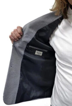 'Barrett' - Retro Mod Houndstooth Blazer By MADCAP -Trendify Shop Barratt Blazer Jacket Madcap England Inner 89485.1666958540