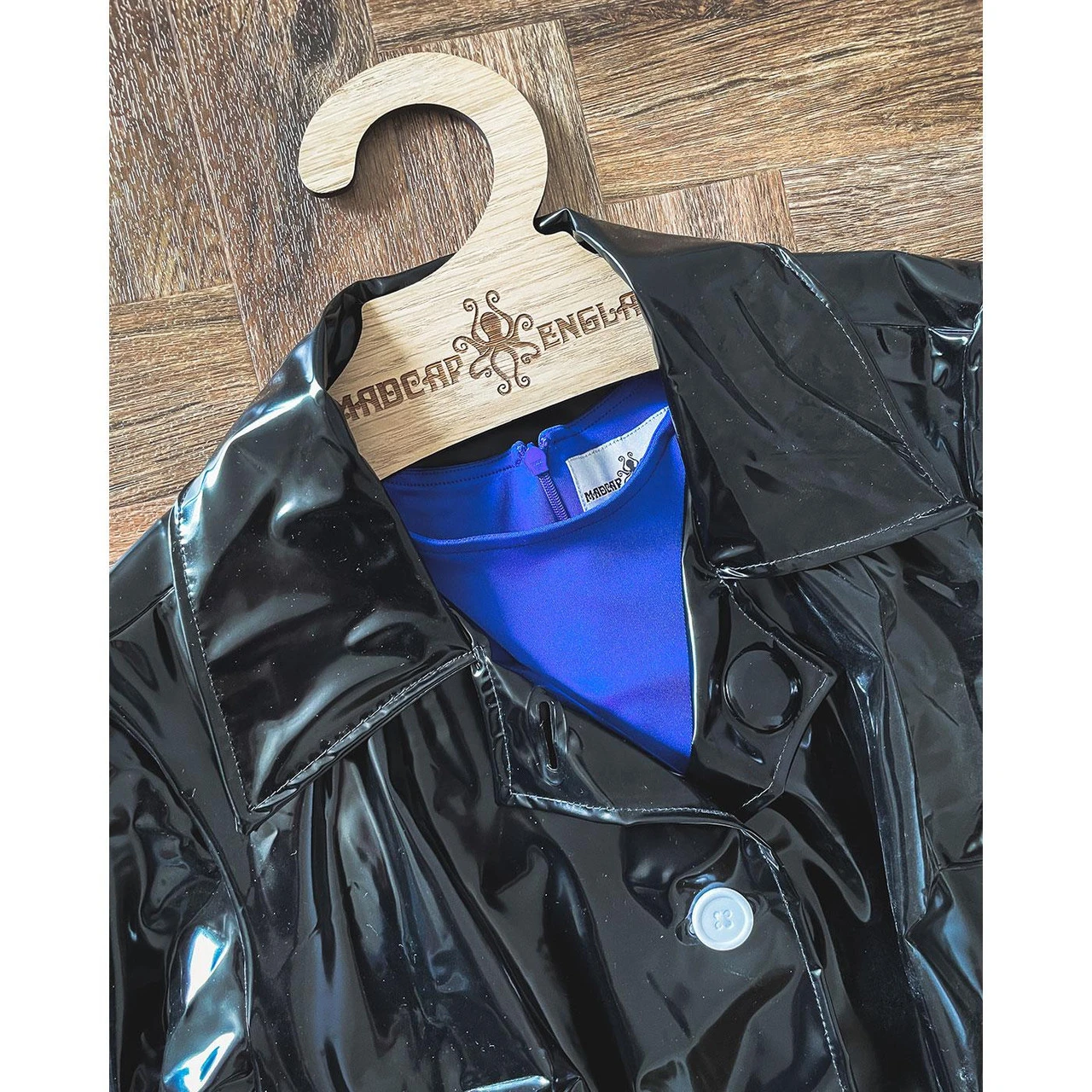 Jackie Retro 60s PVC Raincoat GREEN 6 Jackie Retro 60s PVC Raincoat GREEN - Image 4