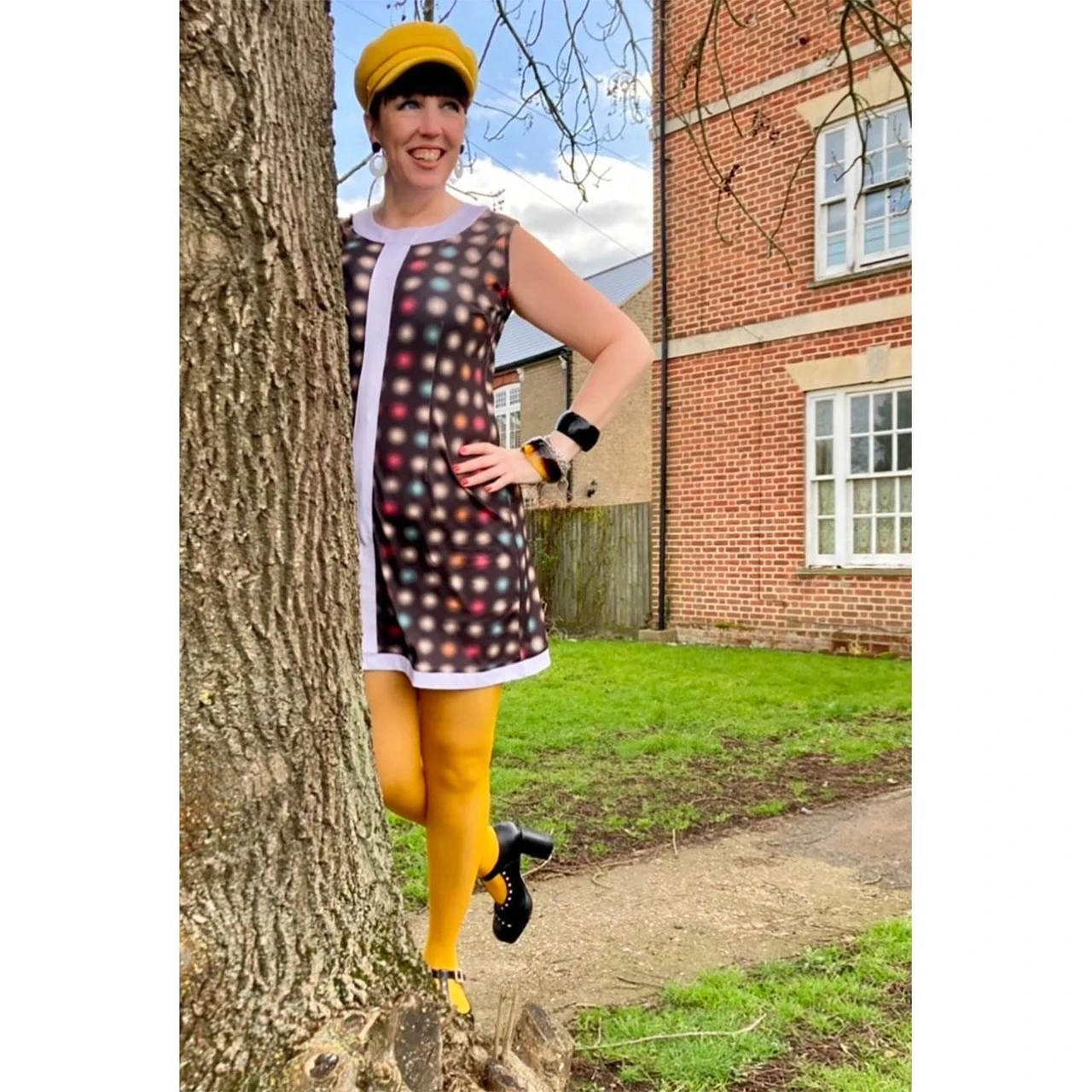 Blur Centre Stripe 60s Mod Dress 5 Blur Centre Stripe 60s Mod Dress - Image 3