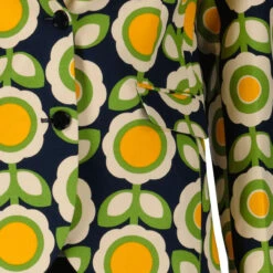 Beau Women's 70s Daisy Print Blazer 9 Beau Women's 70s Daisy Print Blazer -Trendify Shop madcap england daydream blazer green3 24091.1661260615 1