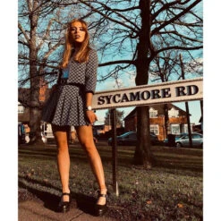 Bijoux Flared Sleeve Bolero Jacket -Trendify Shop madcap womens bolero suit5 14259.1661268437 1